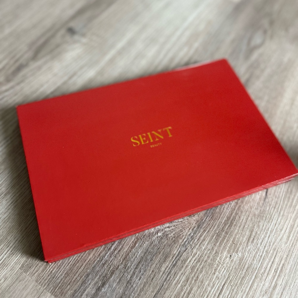 Red Seint Pro Pallet
